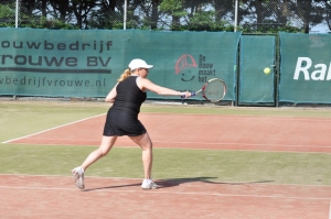 Backhand uit het boekje.